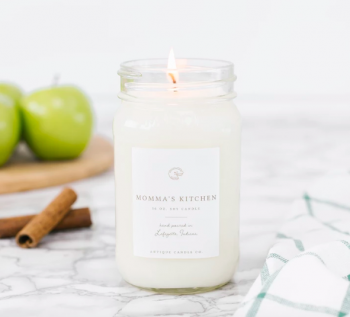 Momma's Kitchen Candle from Antique Candle Co